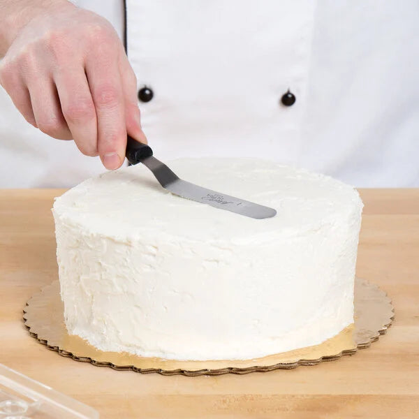 Ateco 1305 4 1/4" Blade Offset Baking / Icing Spatula with Plastic Handle