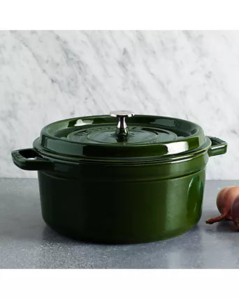 Staub Round Cocotte, 4 Quart